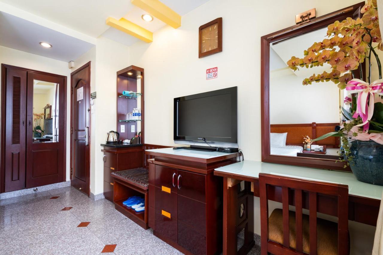 Lucasta Saigon Hotel Ho Chi Minh-stad Buitenkant foto