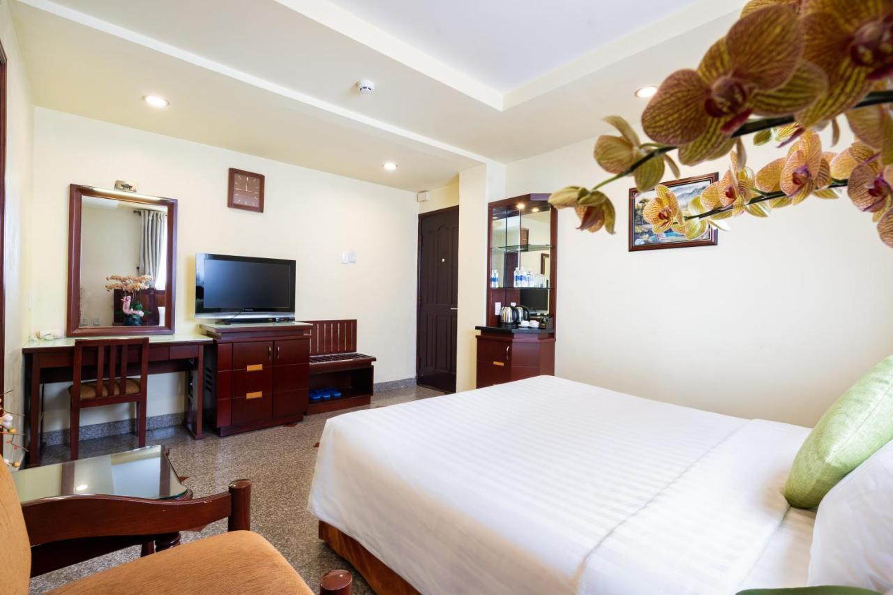 Lucasta Saigon Hotel Ho Chi Minh-stad Buitenkant foto