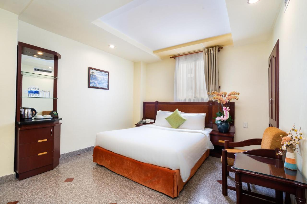 Lucasta Saigon Hotel Ho Chi Minh-stad Buitenkant foto