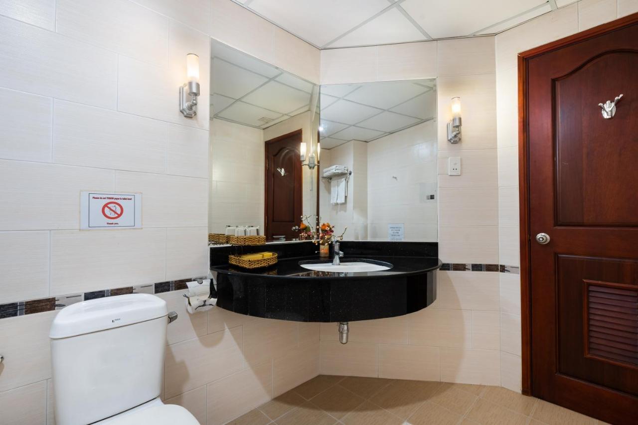 Lucasta Saigon Hotel Ho Chi Minh-stad Buitenkant foto