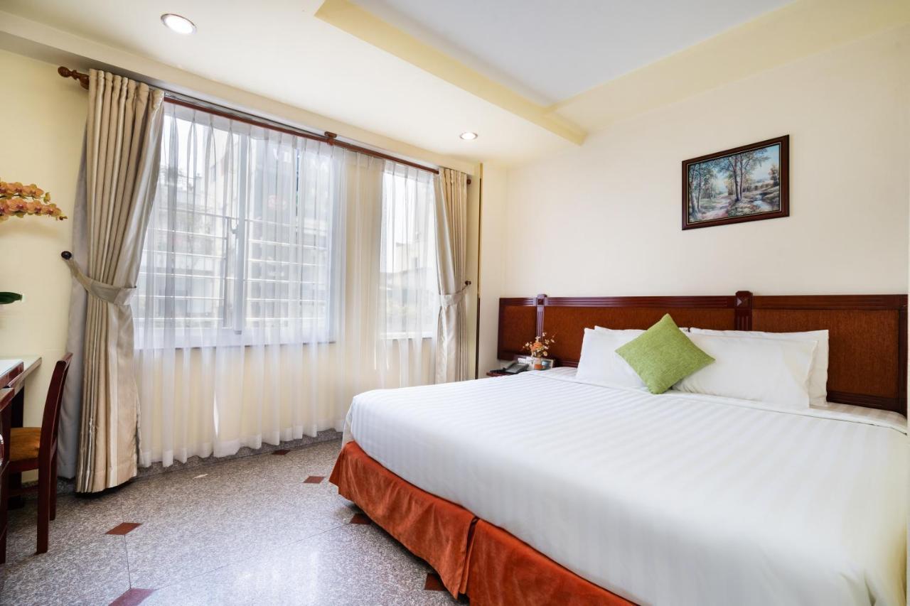 Lucasta Saigon Hotel Ho Chi Minh-stad Buitenkant foto